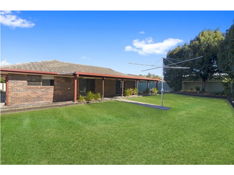 9 Carolina Close, Elanora QLD 4221