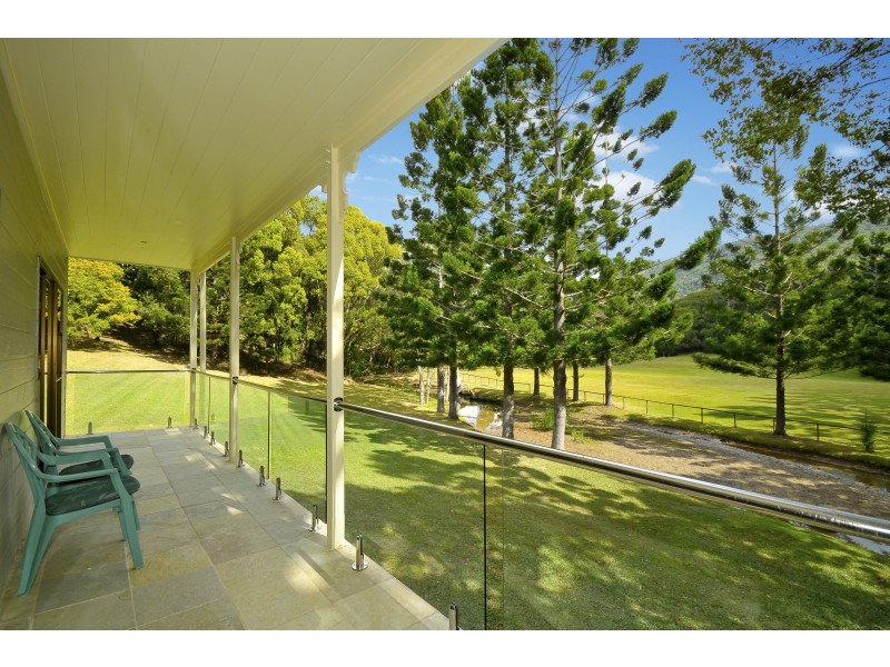 936 Currumbin Creek Road, Currumbin Valley QLD 4223