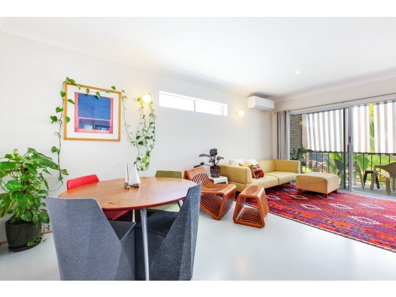 6/10 Stanley Street, Burleigh Heads QLD 4220