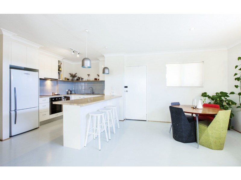 6/10 Stanley Street, Burleigh Heads QLD 4220