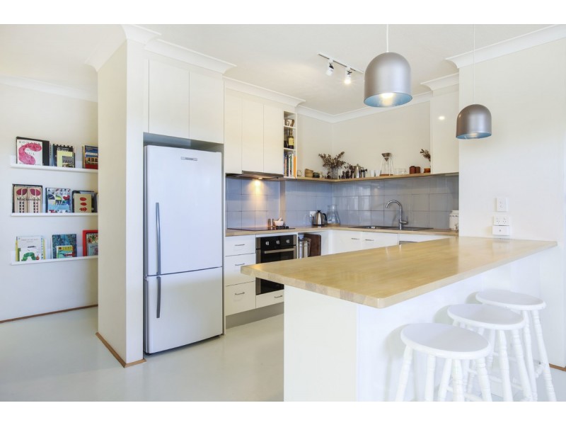 6/10 Stanley Street, Burleigh Heads QLD 4220