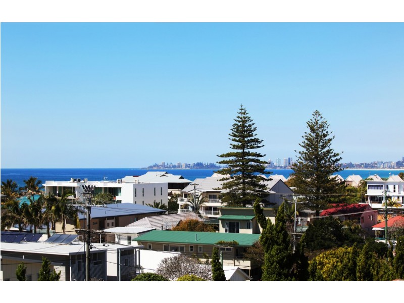 2/24 Woodgee Street, Currumbin QLD 4223