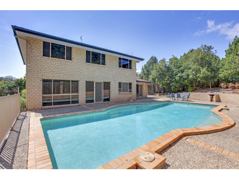 80 Silver Glade Drive, Elanora QLD 4221