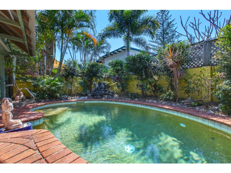 115 Petrel Avenue, Mermaid Beach QLD 4218