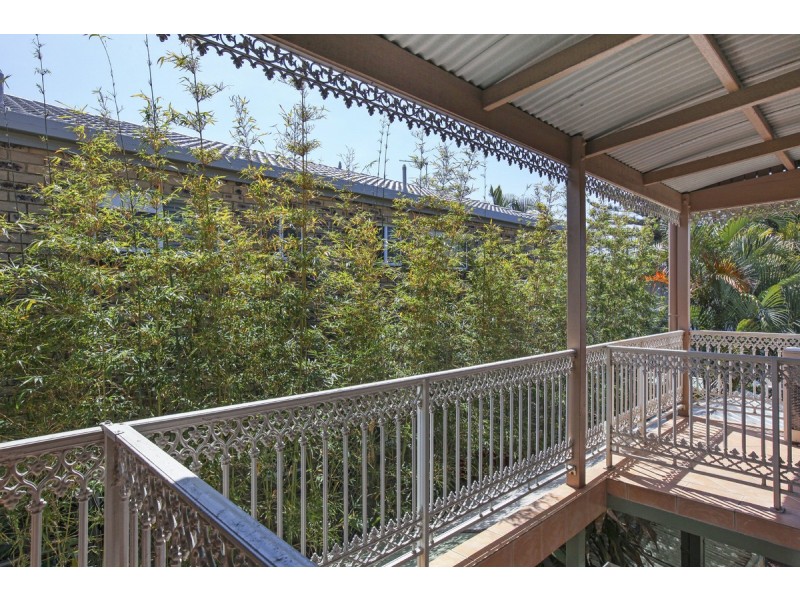 115 Petrel Avenue, Mermaid Beach QLD 4218