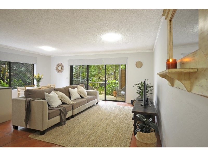 3/9 Nalla Court, Palm Beach QLD 4221