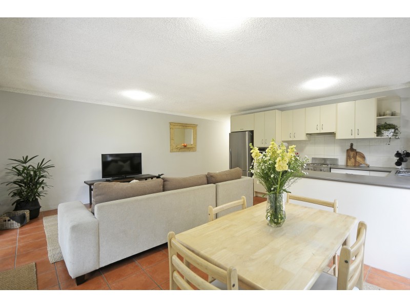 3/9 Nalla Court, Palm Beach QLD 4221