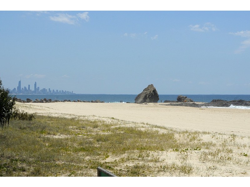 217/3-5 Thrower Drive, Currumbin QLD 4223