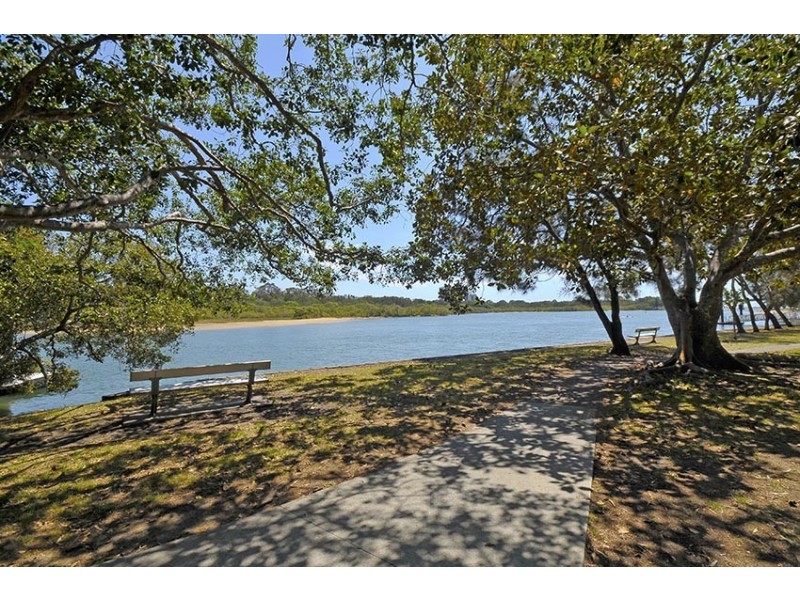 217/3-5 Thrower Drive, Currumbin QLD 4223