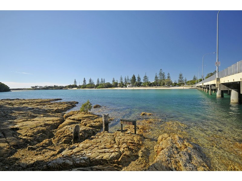 4/14 Beelyu Street, Burleigh Heads QLD 4220