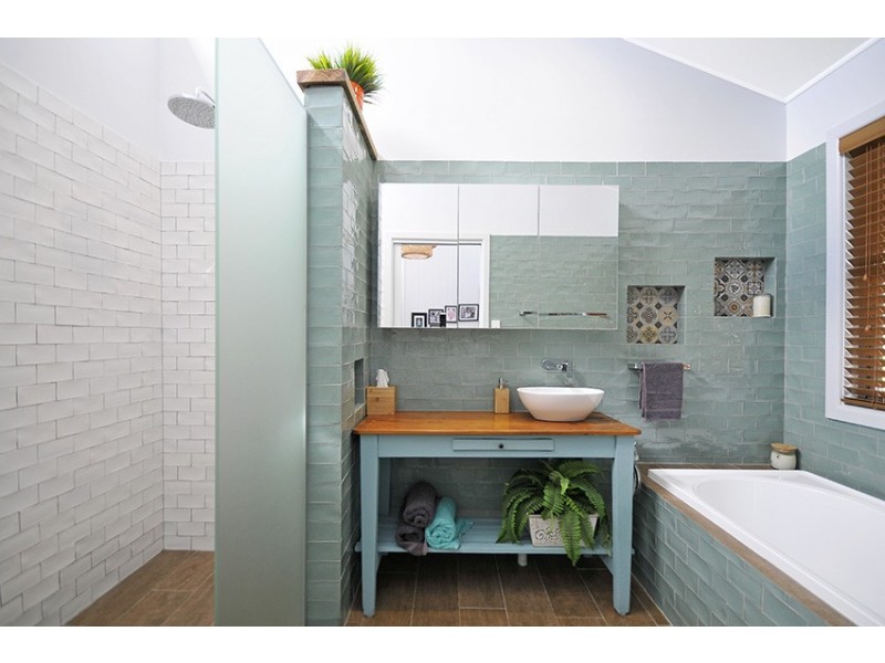 22 Alinjarra Drive, Tugun QLD 4224