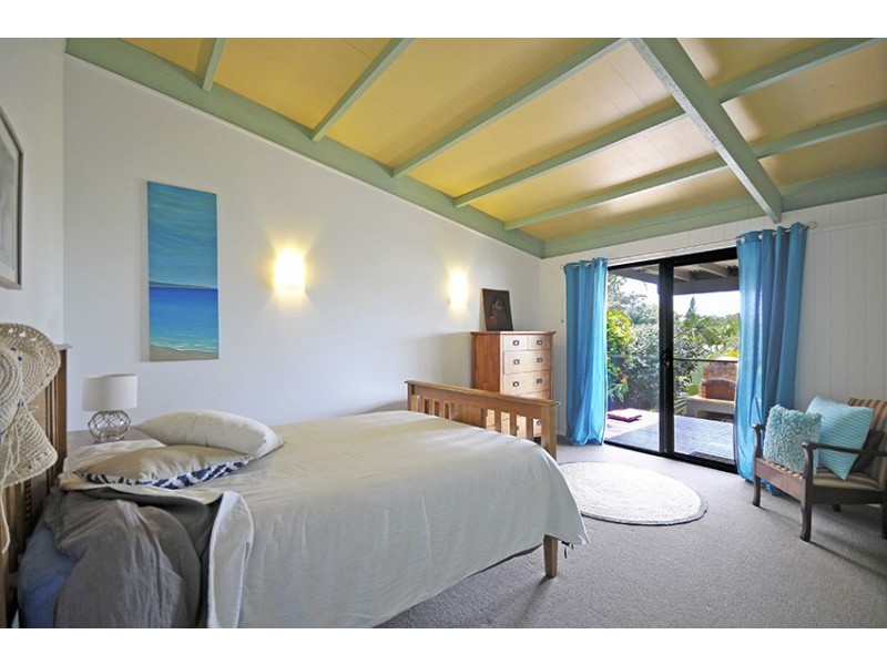 22 Alinjarra Drive, Tugun QLD 4224