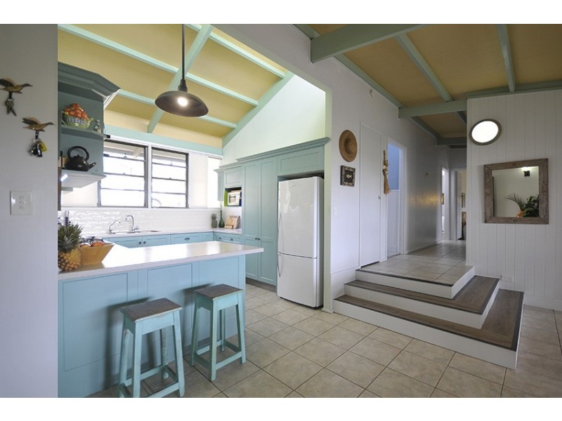 22 Alinjarra Drive, Tugun QLD 4224