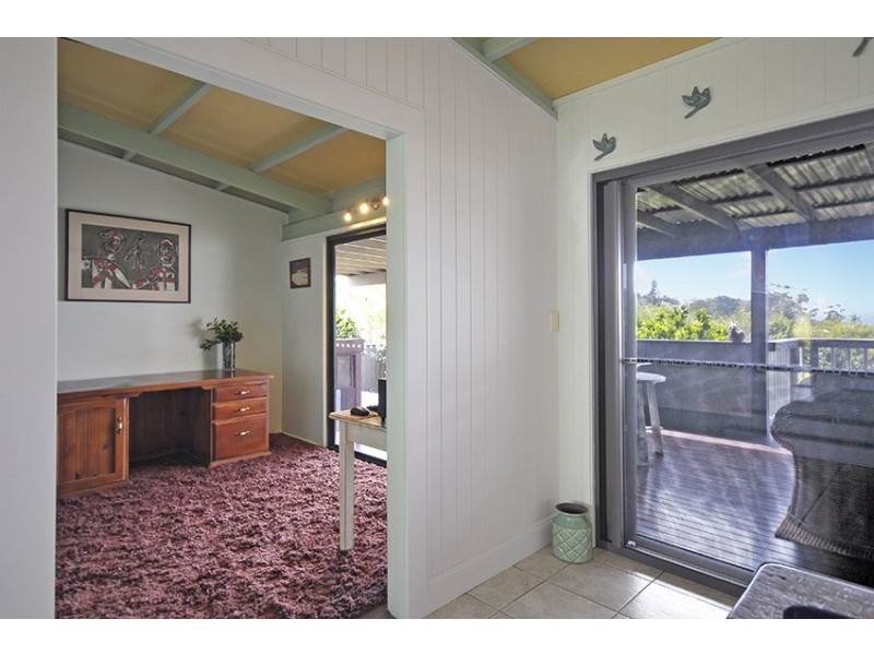 22 Alinjarra Drive, Tugun QLD 4224