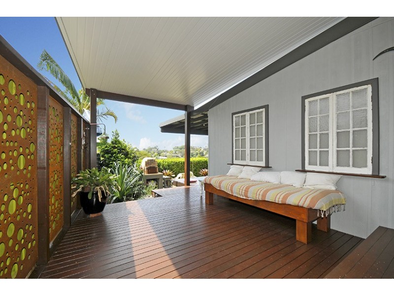 22 Alinjarra Drive, Tugun QLD 4224