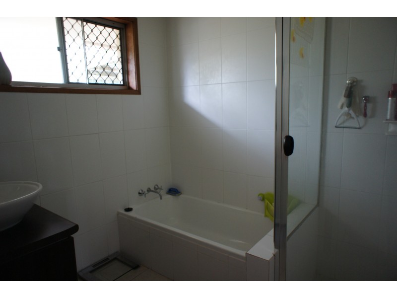 38 Twelfth Avenue, Palm Beach QLD 4221