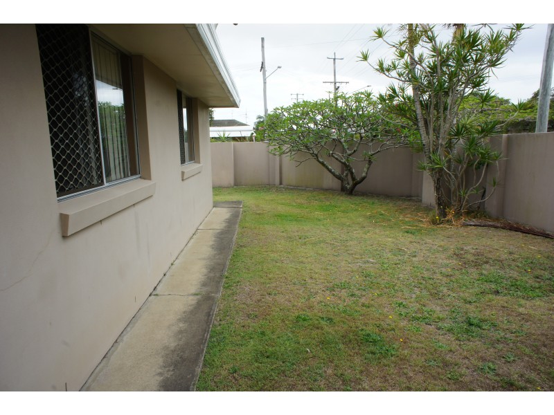 38 Twelfth Avenue, Palm Beach QLD 4221