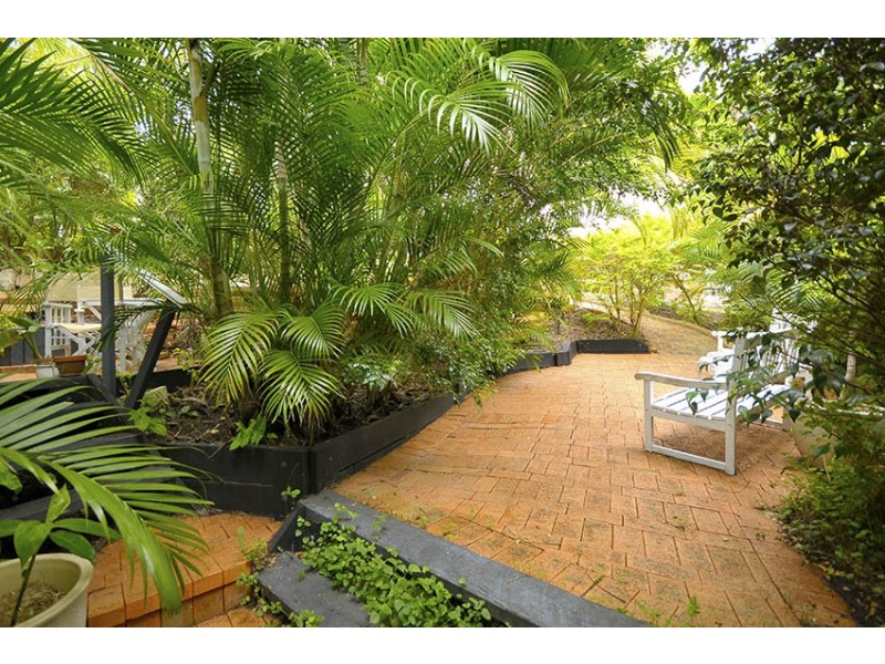 6 Myco Court, Elanora QLD 4221