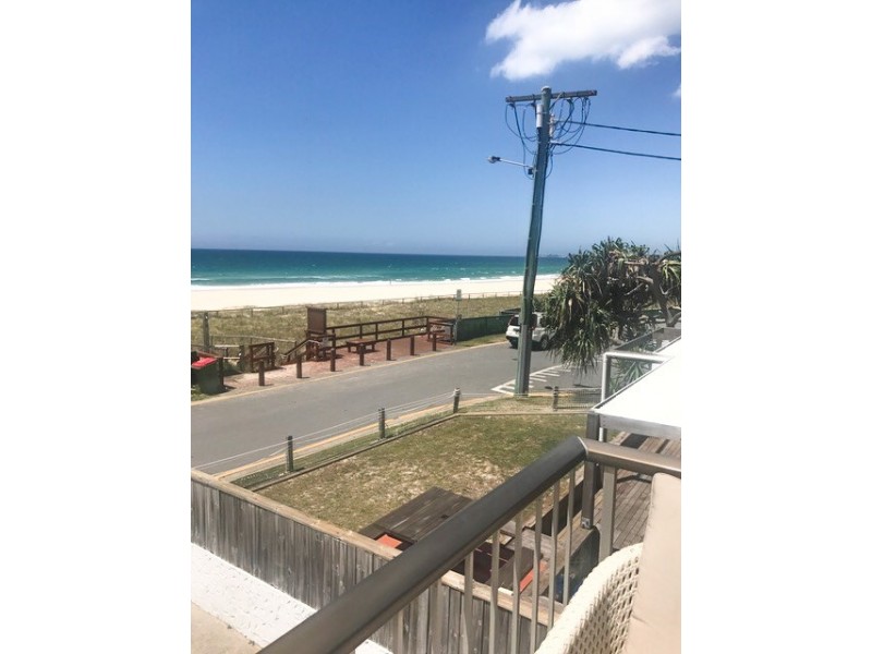 3/460 The Esplanade, Palm Beach QLD 4221