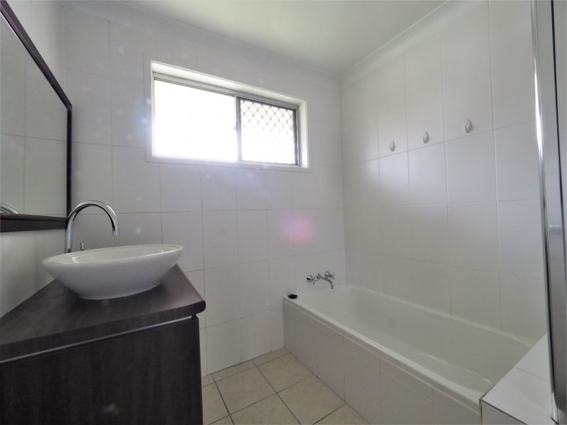 38 Twelfth Avenue, Palm Beach QLD 4221