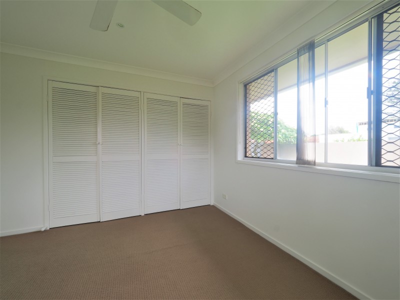 38 Twelfth Avenue, Palm Beach QLD 4221