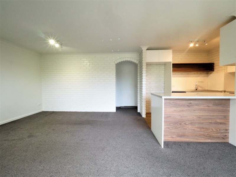 13/4 Rolan Court, Palm Beach QLD 4221