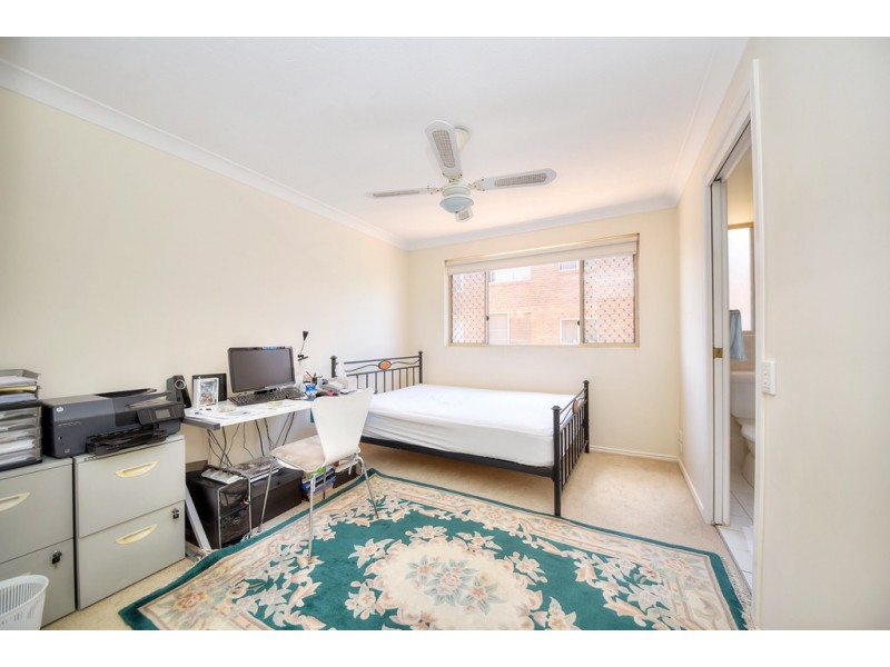 4/1078 Gold Coast Highway, Palm Beach QLD 4221