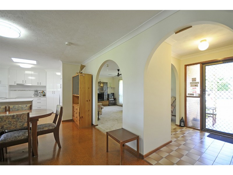 63 Ironbark Street, Elanora QLD 4221
