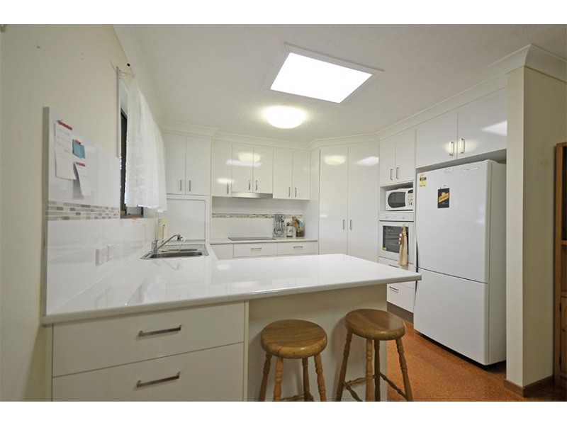 63 Ironbark Street, Elanora QLD 4221