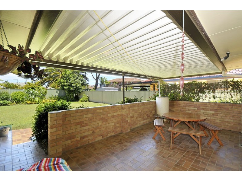 63 Ironbark Street, Elanora QLD 4221