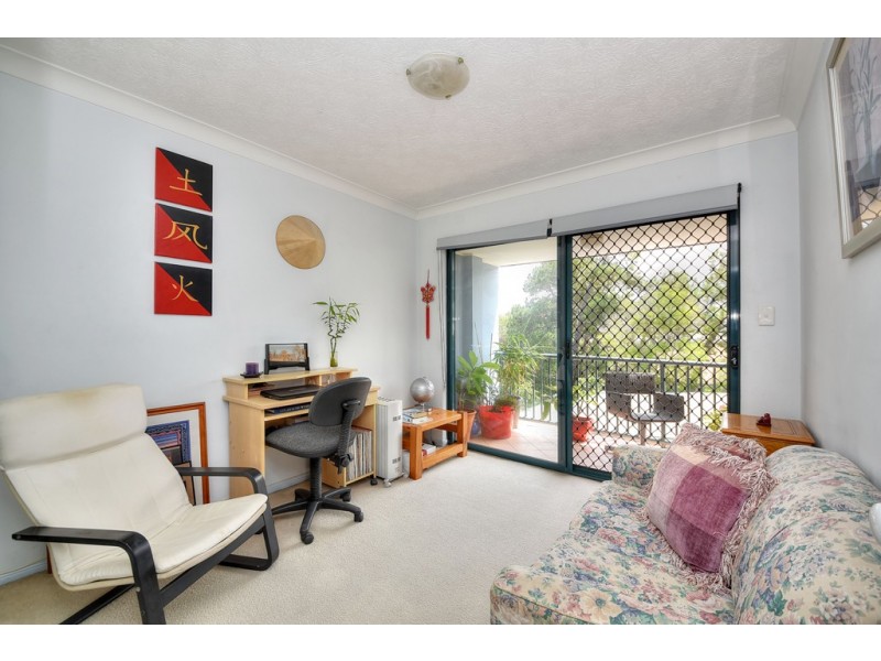 11/1222 Gold Coast Highway, Palm Beach QLD 4221