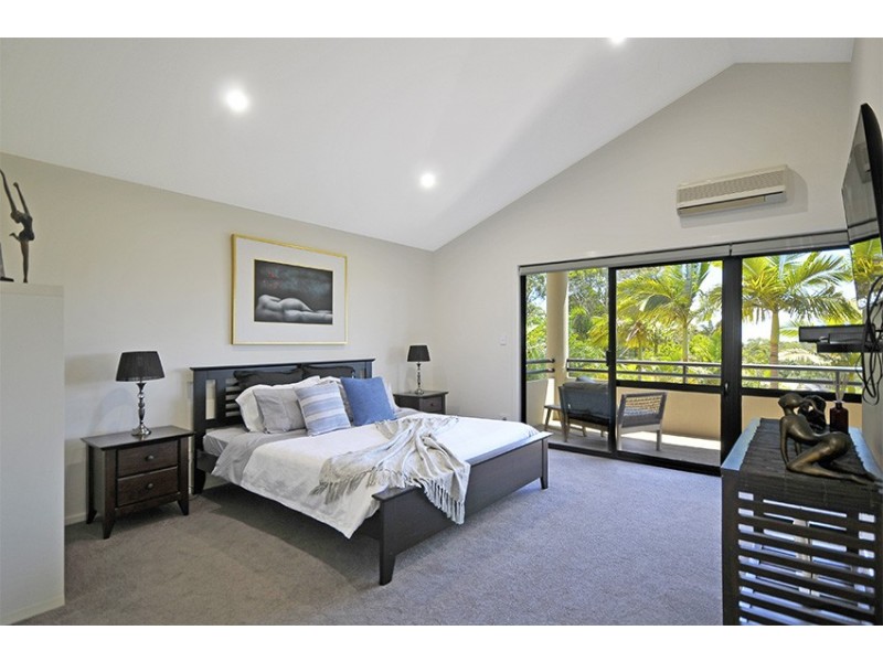 84 Blamey Drive, Currumbin QLD 4223