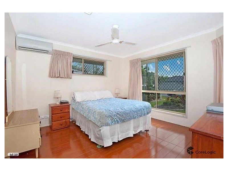 36 Cumberland Drive, Varsity Lakes QLD 4227