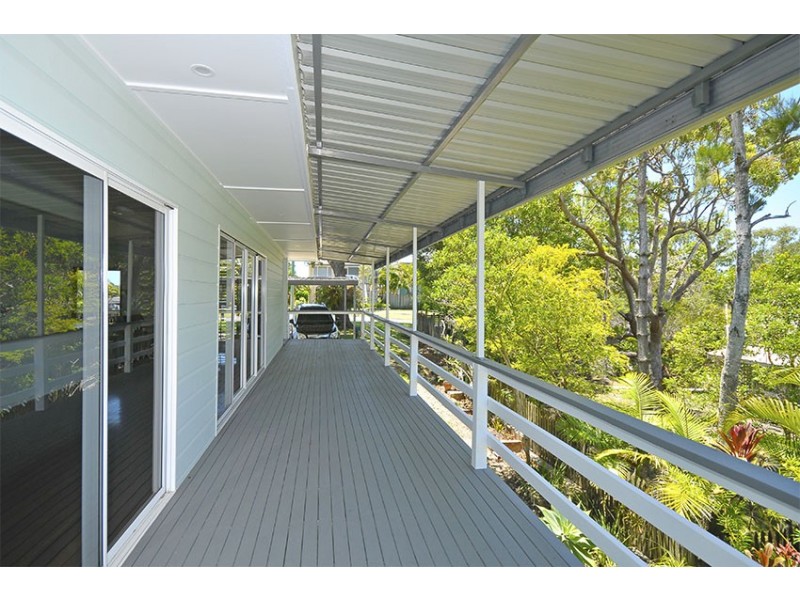 4 Hillcrest Avenue, Tugun QLD 4224