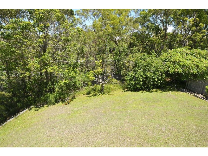 4 Hillcrest Avenue, Tugun QLD 4224