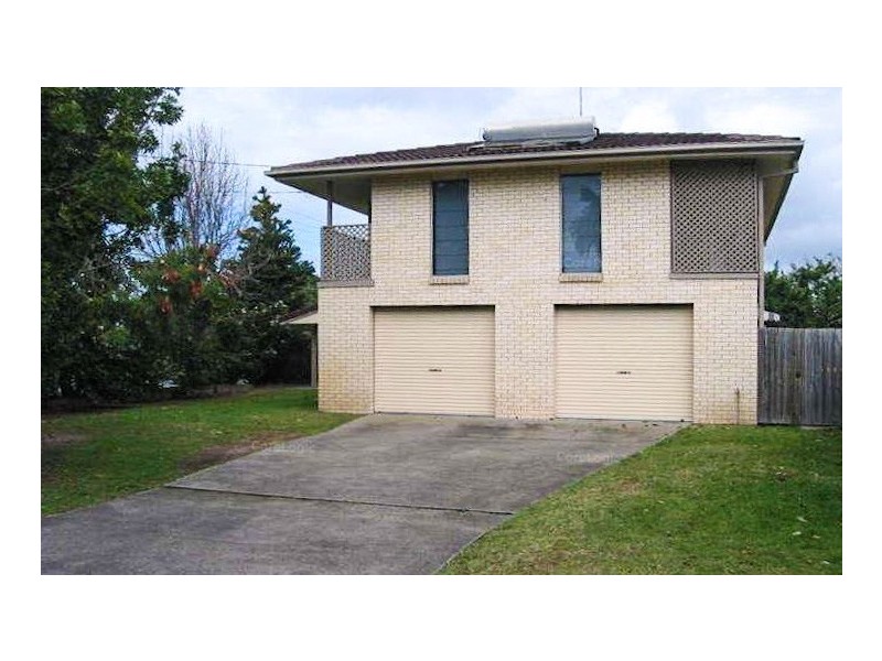 2 Marlin Court, Palm Beach QLD 4221
