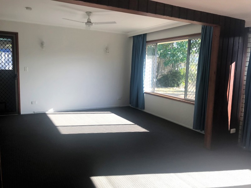 2 Marlin Court, Palm Beach QLD 4221
