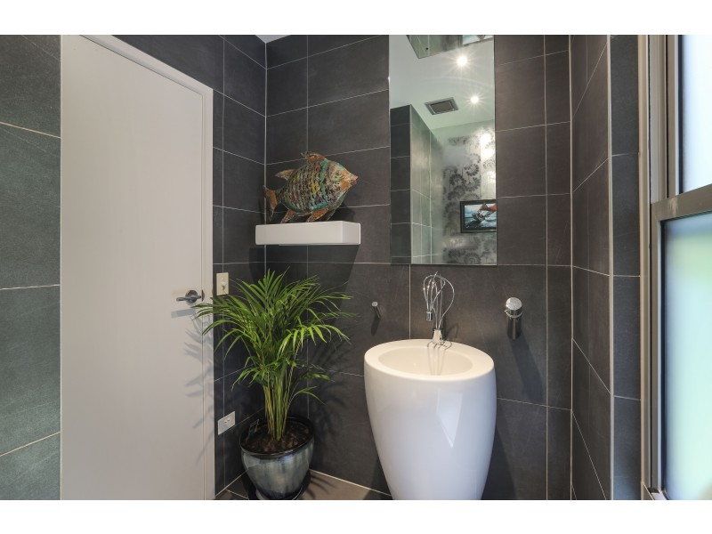 53 Crest Drive, Currumbin QLD 4223
