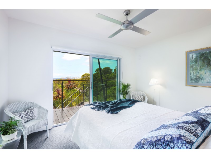 53 Crest Drive, Currumbin QLD 4223