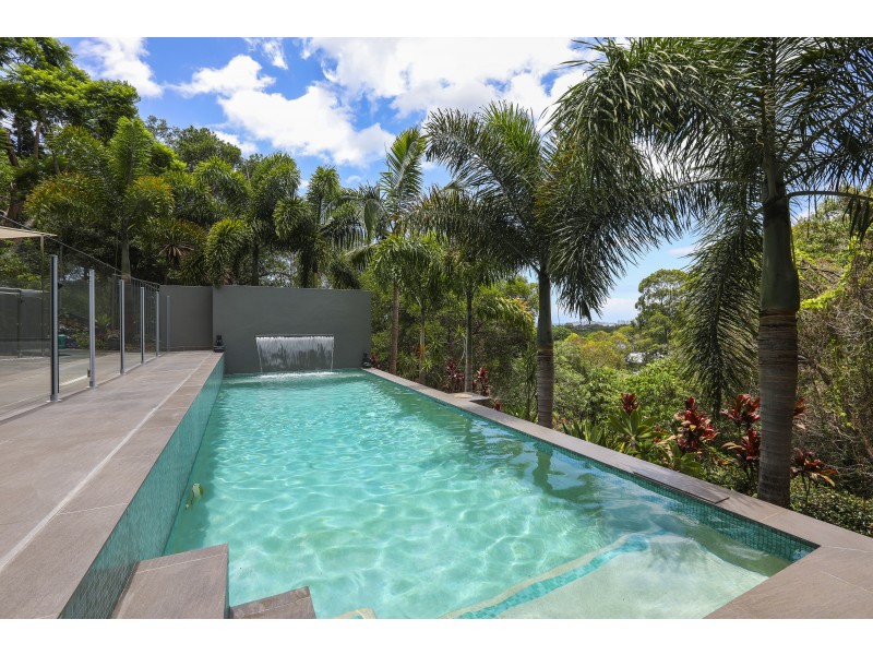 53 Crest Drive, Currumbin QLD 4223