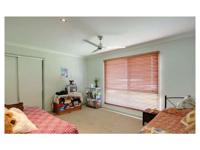 54 Taravista Boulevard, Highland Park QLD 4211