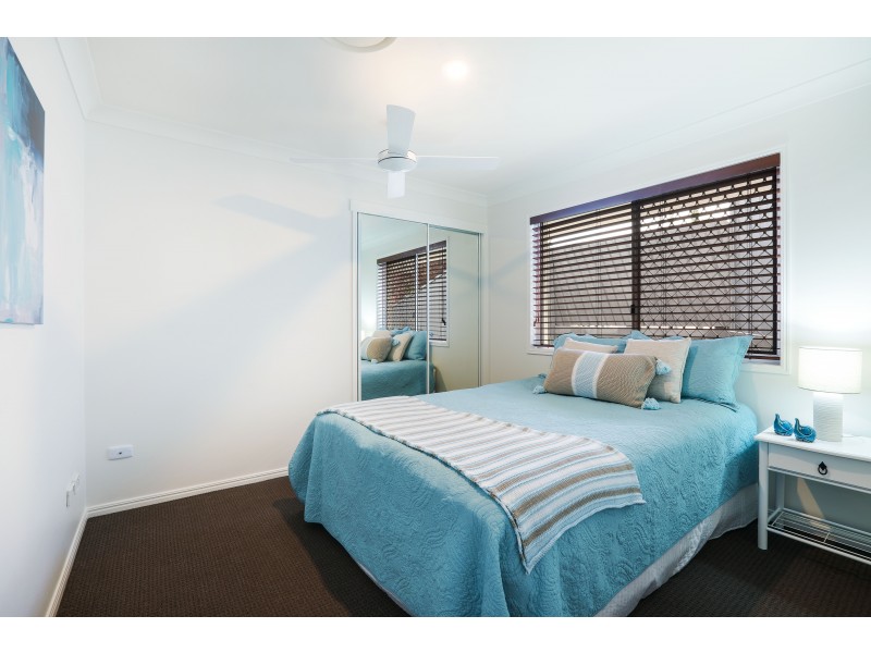2 Hyden Court, Elanora QLD 4221