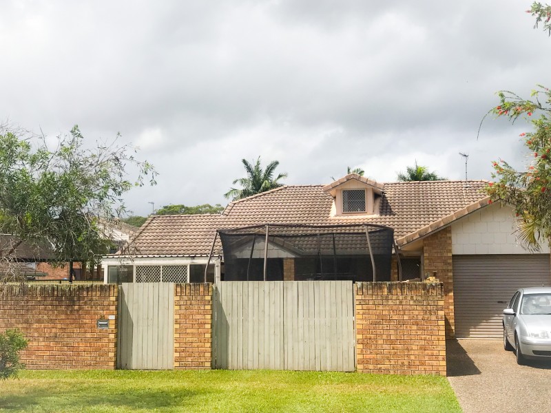 20 Mainsail Street, Currumbin Waters QLD 4223