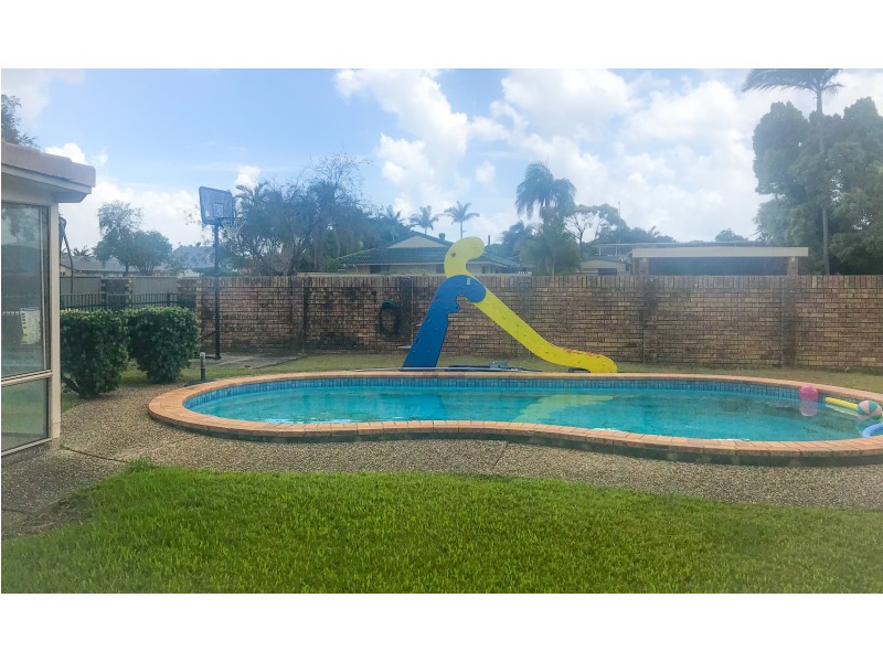 20 Mainsail Street, Currumbin Waters QLD 4223