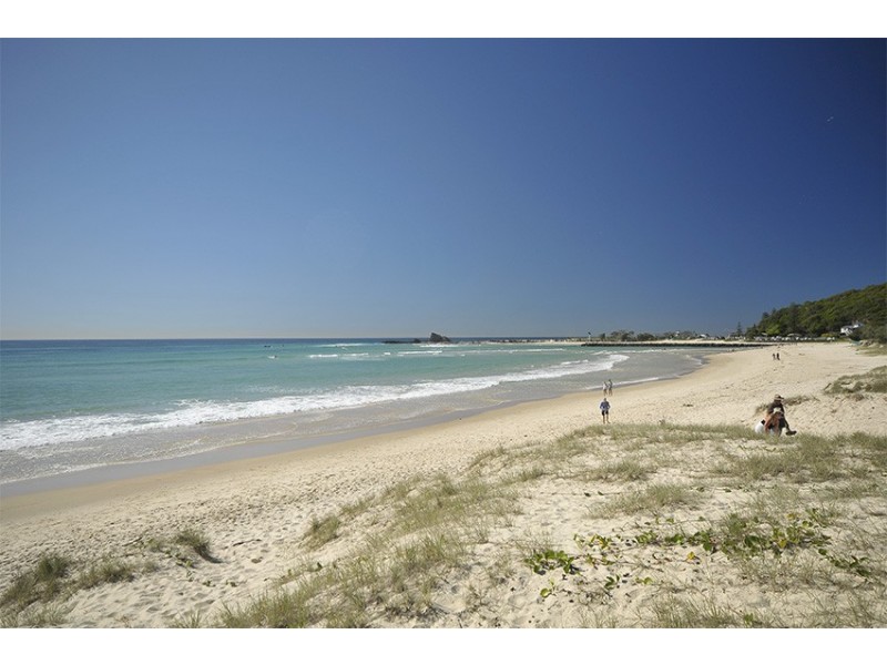 36 Second Avenue, Palm Beach QLD 4221