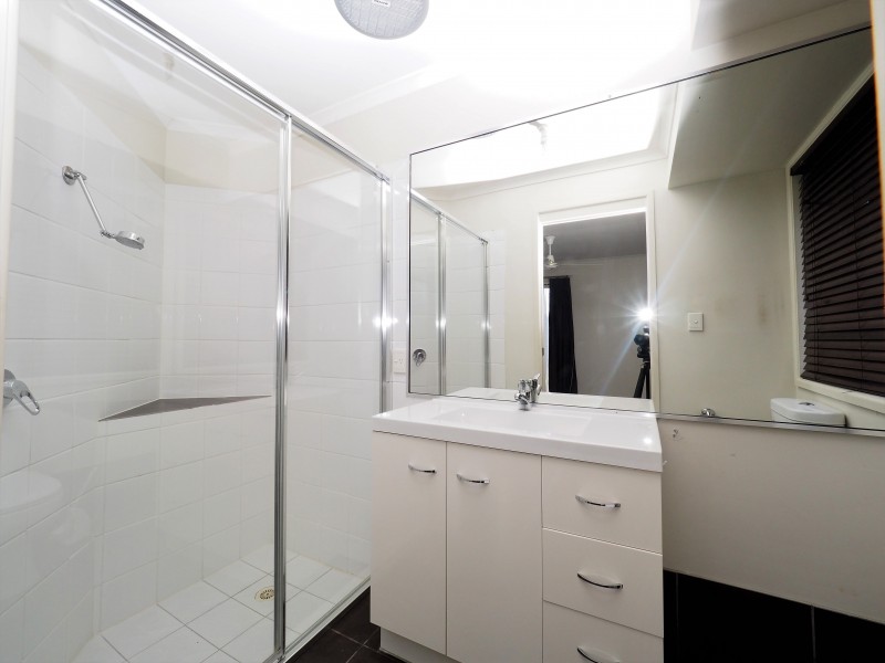 94 Japonica Drive, Palm Beach QLD 4221