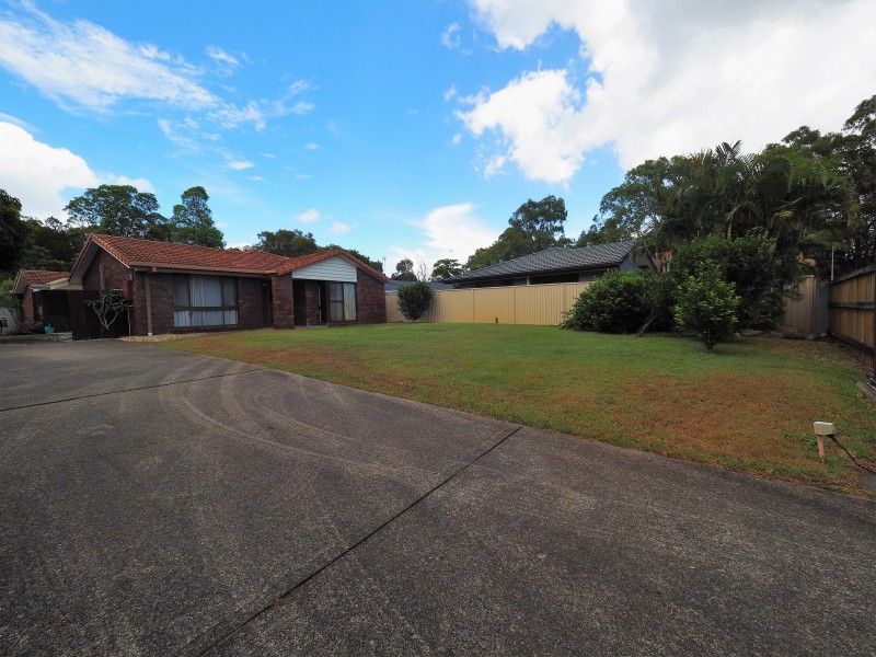 94 Japonica Drive, Palm Beach QLD 4221