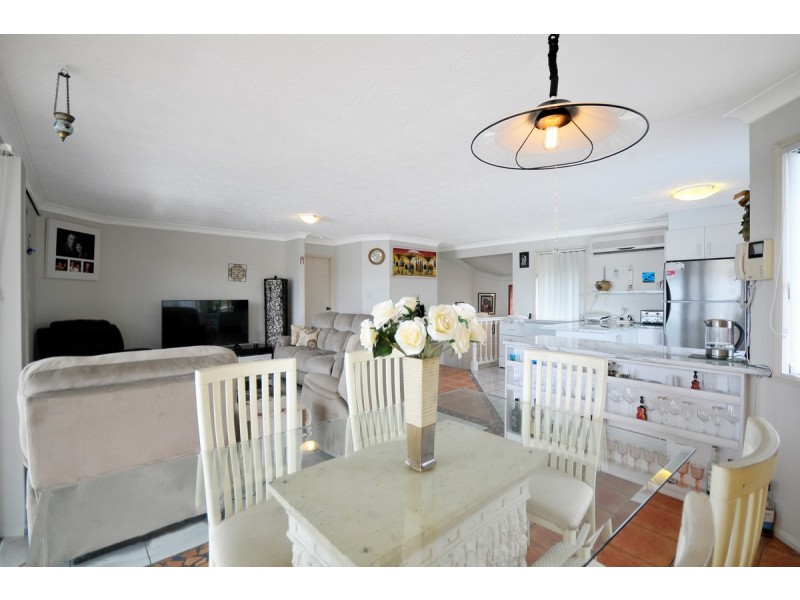 150 K P McGrath Drive, Elanora QLD 4221