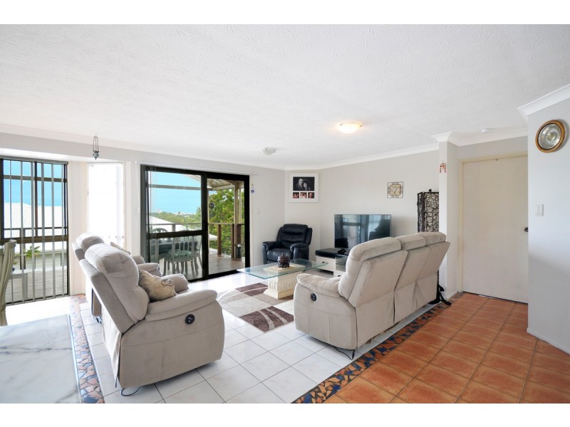 150 K P McGrath Drive, Elanora QLD 4221
