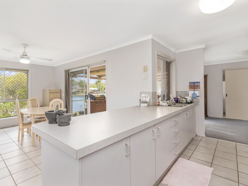 12 Vucas Court, Currumbin Waters QLD 4223
